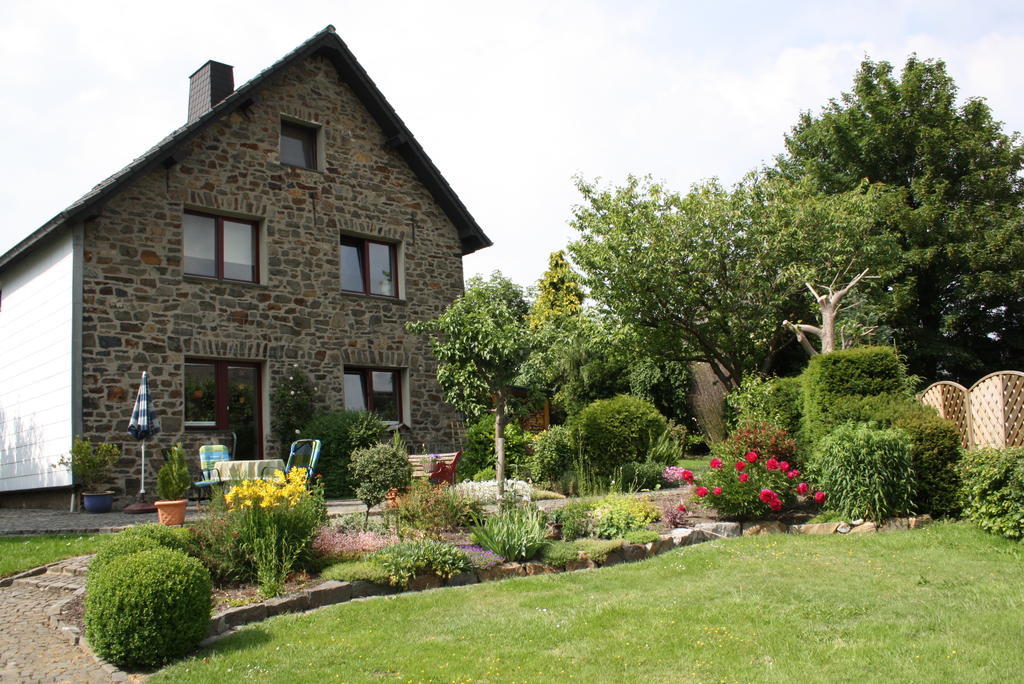 Ferienwohnung Peters Monschau Esterno foto